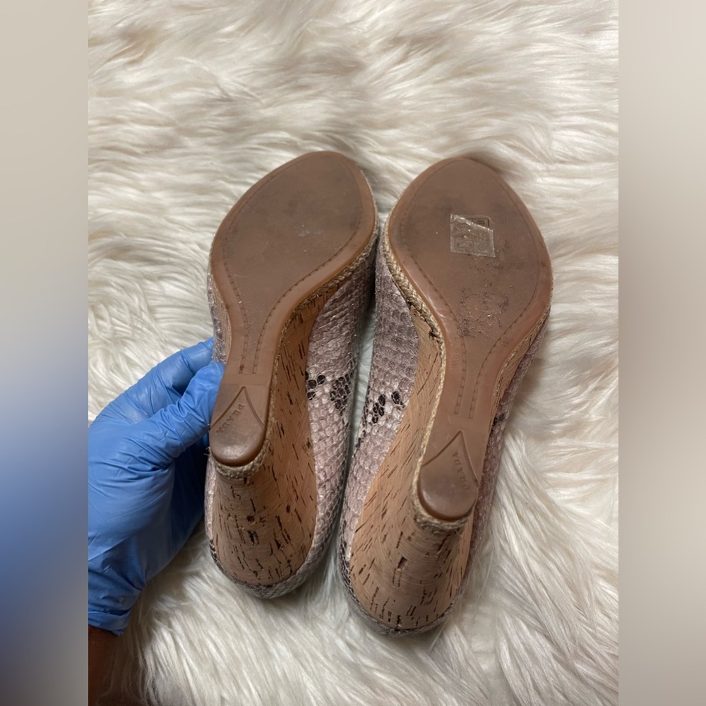 Prada Python pink snake skin Peep- toe wedge - Picture 7 of 16